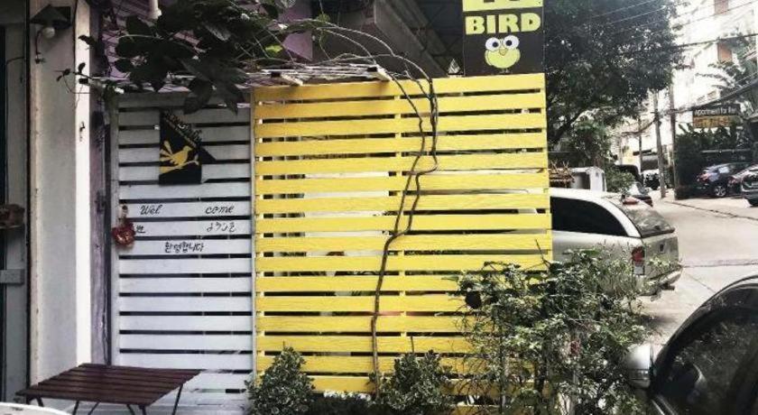 بيت شباب كامين بيرد بانكوك المظهر الخارجي الصورة